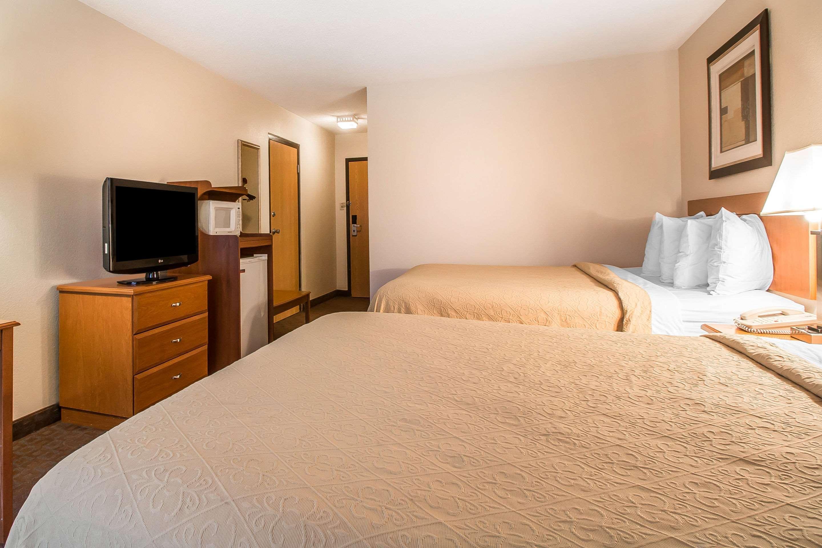 Quality Inn Morris I-80 Exterior photo